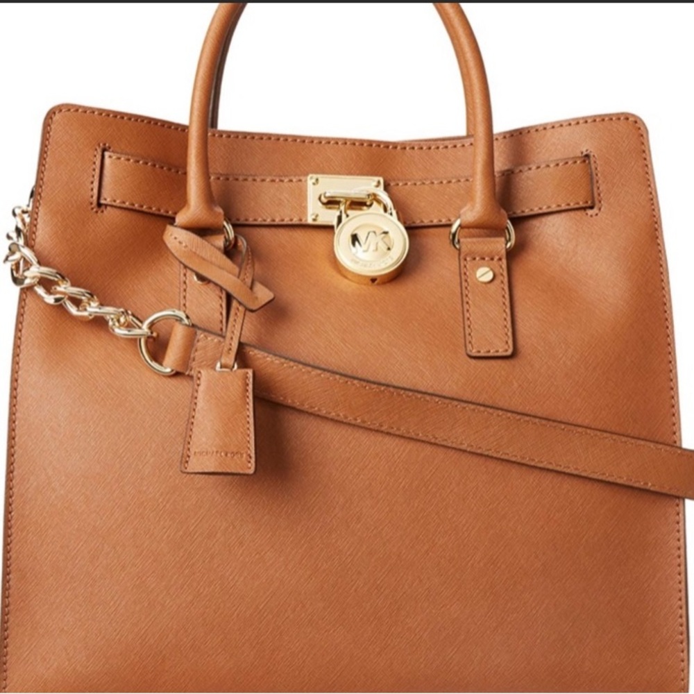 Hamilton Specchio in brown leather. Barely used; excellent condition, no marks.